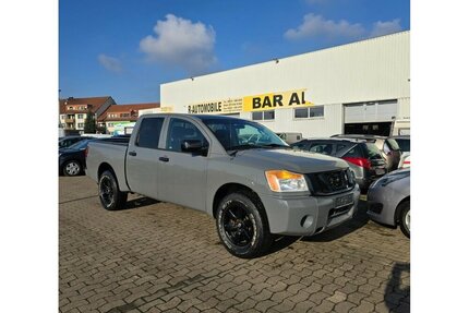 Nissan Titan AUTOM- 4 TÜR 5 SITZER AHK KLIMAANLAGE